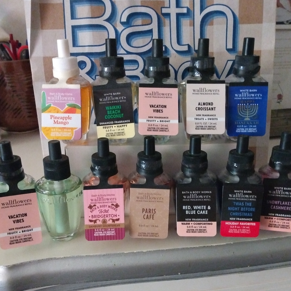 New All Retired HTF BBW Wallflower Refill Bulb Lot Home Fragrance Bundle
